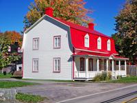 mit vielen kleinen schönen Häusern