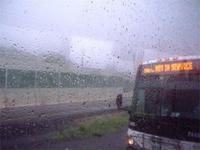 Wolkenbruch auf der Autobahn