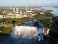 Blick auf den amerikanischen Wasserfall