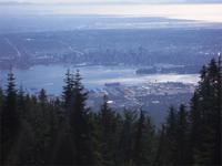 Blick vom Grouse Mountain auf Vancouver