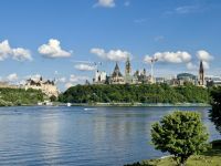 4. Tag – Blick auf Ottawa mit Parlamentshügel