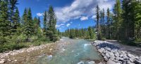 40 Fluss am Lake Louise Village
