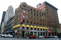 Mc Donalds darf nirgends fehlen