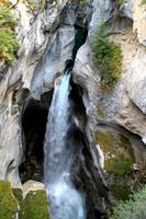 Maligne Canyon