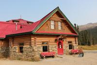 Souvenirladen und Café am Bow Lake