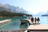 Bootsfahrt auf dem Maligne Lake im Jasper-Nationalpark