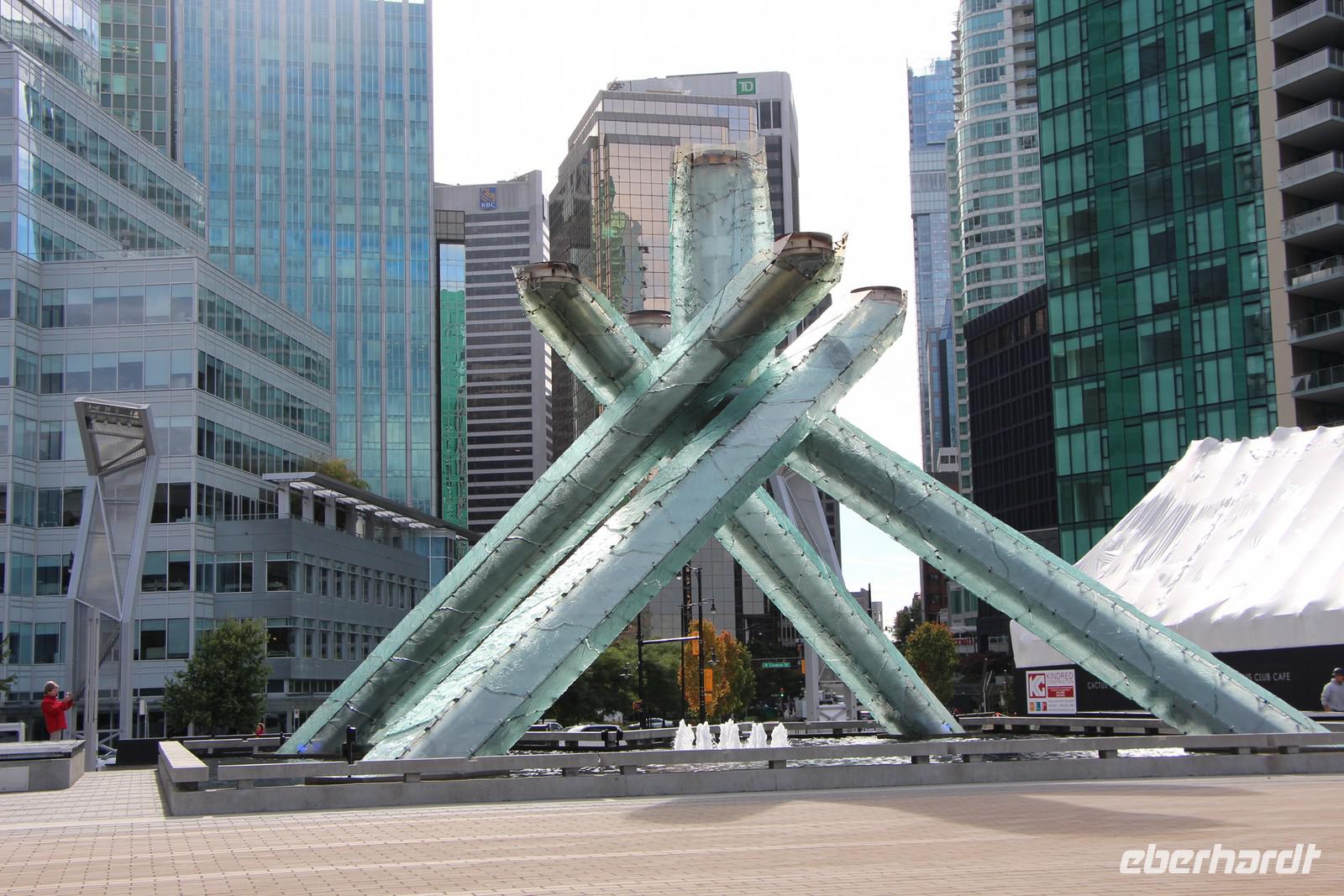 Olympia-Platz in Vancouver - Olympisches Feuer