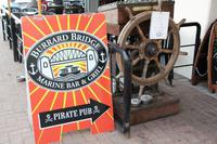 Pirate Pub an der Burrard Bridge in Vancouver