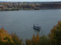 Fähre auf dem Sankt-Lorenz-Strom