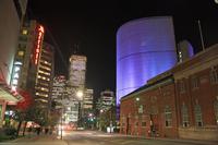 Erste Erkundungen Toronto's bei Nacht: Neues Rathaus