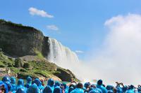 Bootsfahrt an den Niagara-Fällen