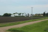 Zugfahrt durch die Prärie von Winnipeg nach Edmonton