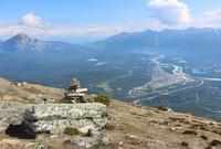 Blick auf Jasper und das Athabasca-Flusstal