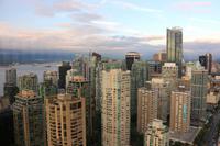 Abendessen im Cloud 9 Restaurant über den Dächern von Vancouver