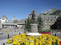 Hotelvorplatz in Banff