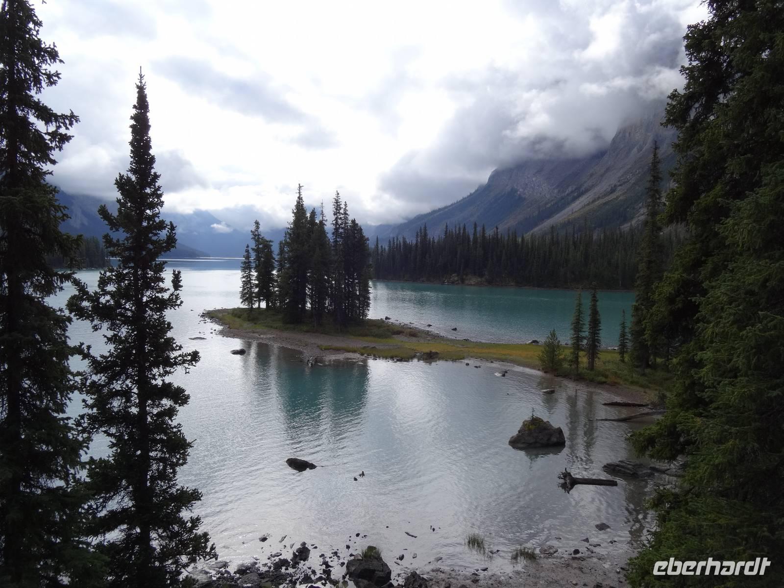 Maligne Lake & Spirit Island