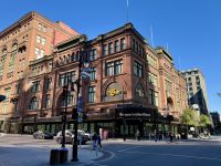 7. Tag – Montréal bis Lac Taureau – Stadtrundfahrt Montréal – Kaufhaus der Hudson Bay Company