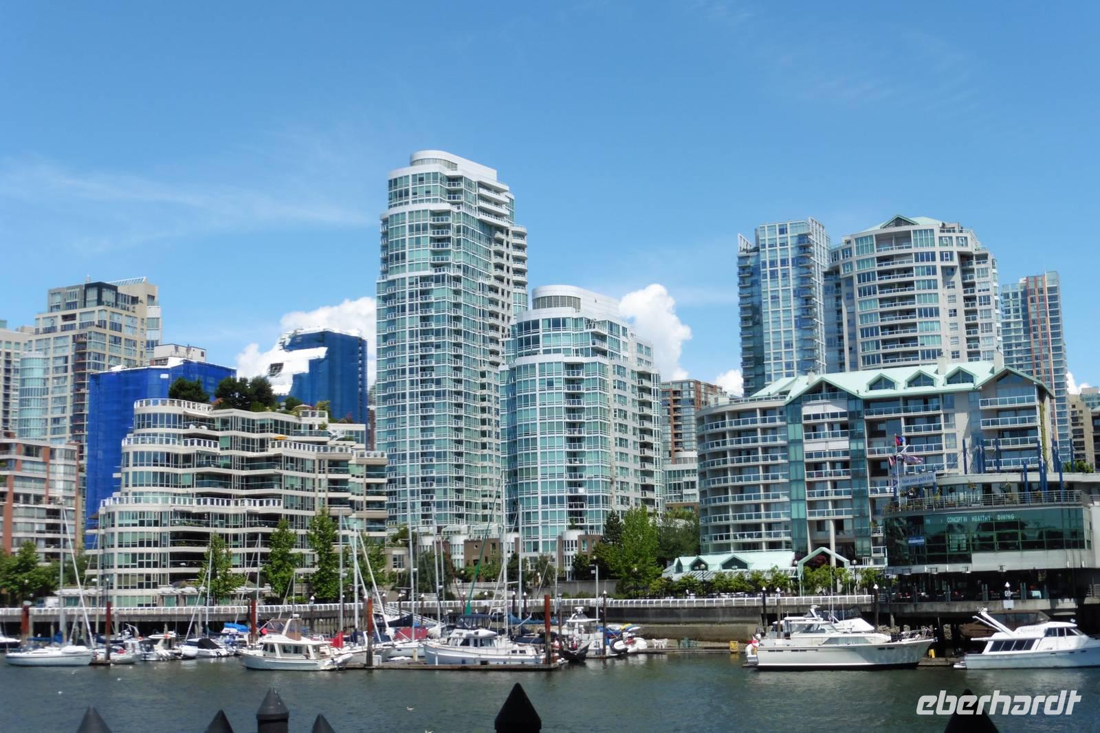 Blick von Granville Island nach Vancouver