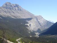 Stopp am Sunwapta-Pass in 2040 Meter Höhe