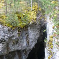 Maligne Canyon