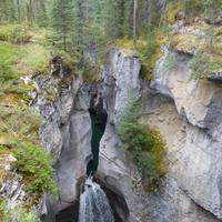 Maligne Canyon
