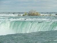 bis zu 5600m³ stürzen hier pro Sekunde in die Tiefe