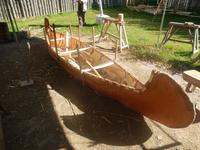 ein typisches Indianerkanu aus Rinde - Nachbau 