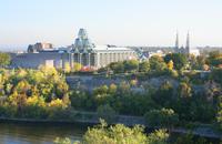 Blick zum Kunst-Museum Ottawa