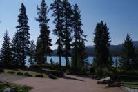 Am Maligne Lake