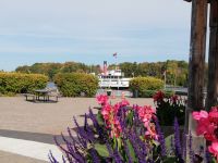 Am Muskoka Lake