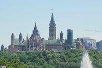 Blick zum  Parlamenthügel in Ottawa