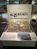 Im Besucherzentrum Head-Smashed-In Buffalo Jump in Alberta