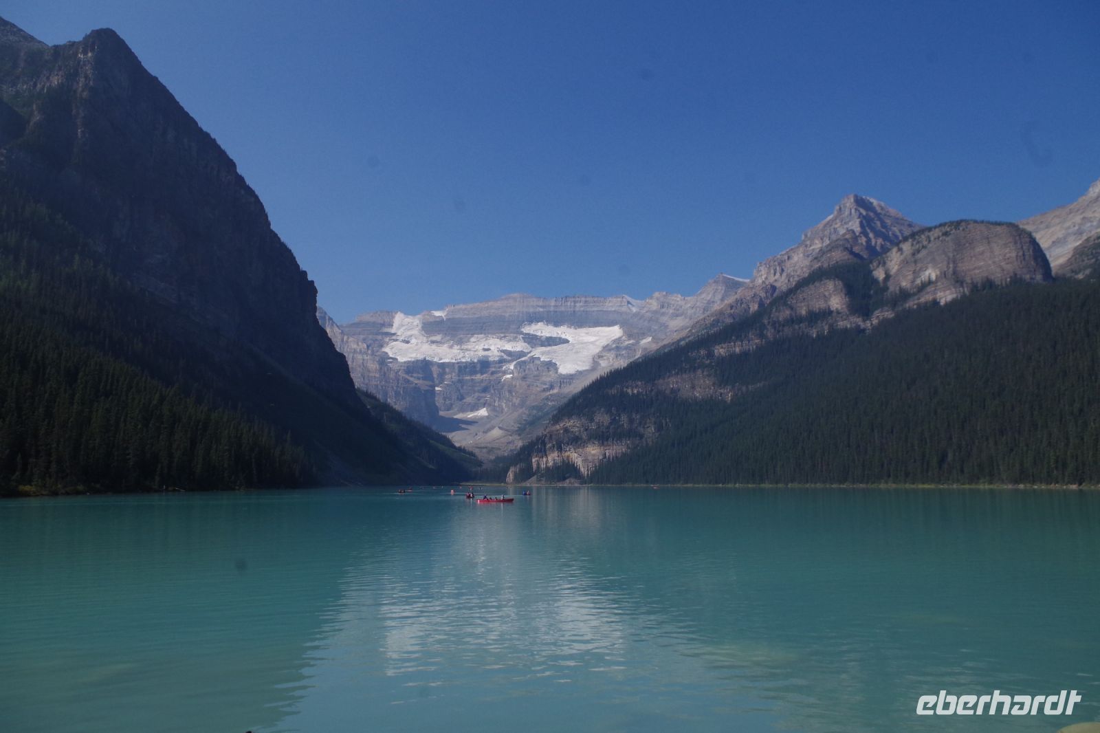 Lake Louise mit Victoria Gletscher im Hintergrund 2