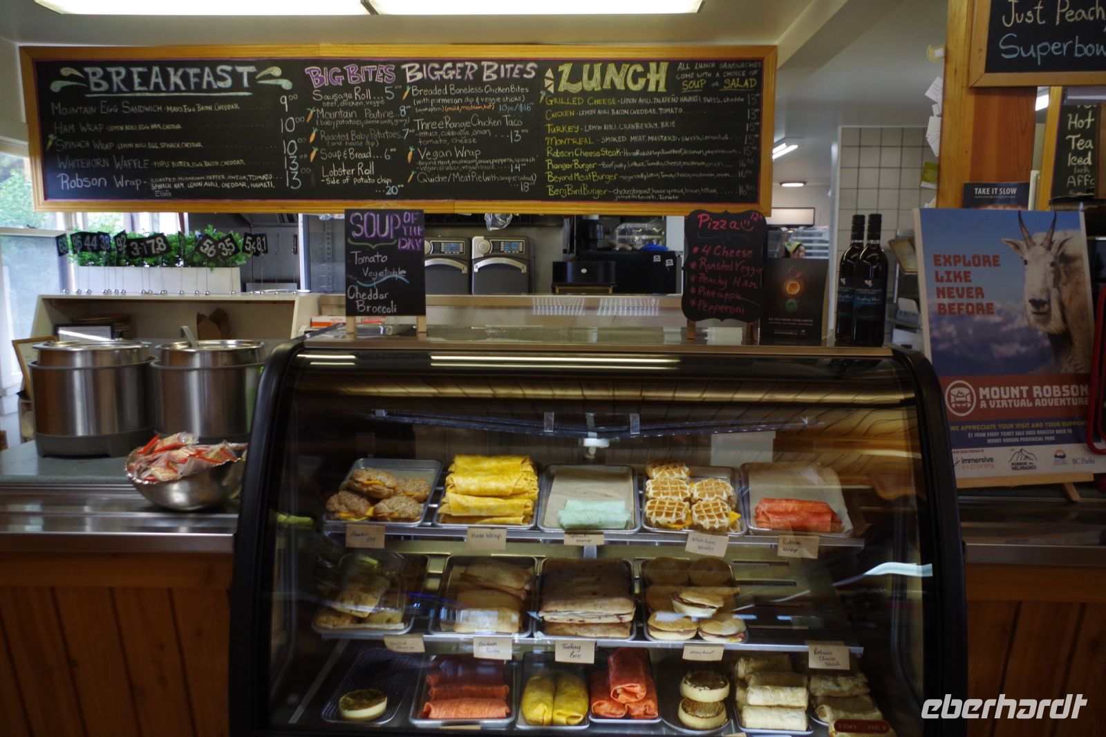 Mount Robson Cafe