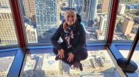 Singlereise Kanada - Franzi auf dem Calgary Tower