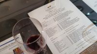 Weinverkostung in der Summerhill Pyramid Winery in Kelowna