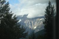 mit dem Zug vorbei am Mount Robson