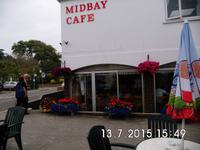 Kaffepause im Midbay Cafe