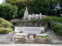 Überschaubares Gelände: Little Chapel auf Guernsey
