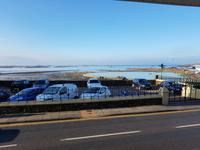 Jersey, St. Helier, Strand am Hotel Ommaroo