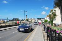 Hafenpromenade vor dem Hotel Ommaroo