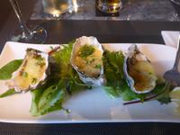 Austern - Essen im Fischlokal von St. Hellier