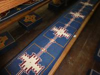 Sark, Kissen in der Kirche