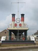 St. Helier - Dampfuhr im Hafen