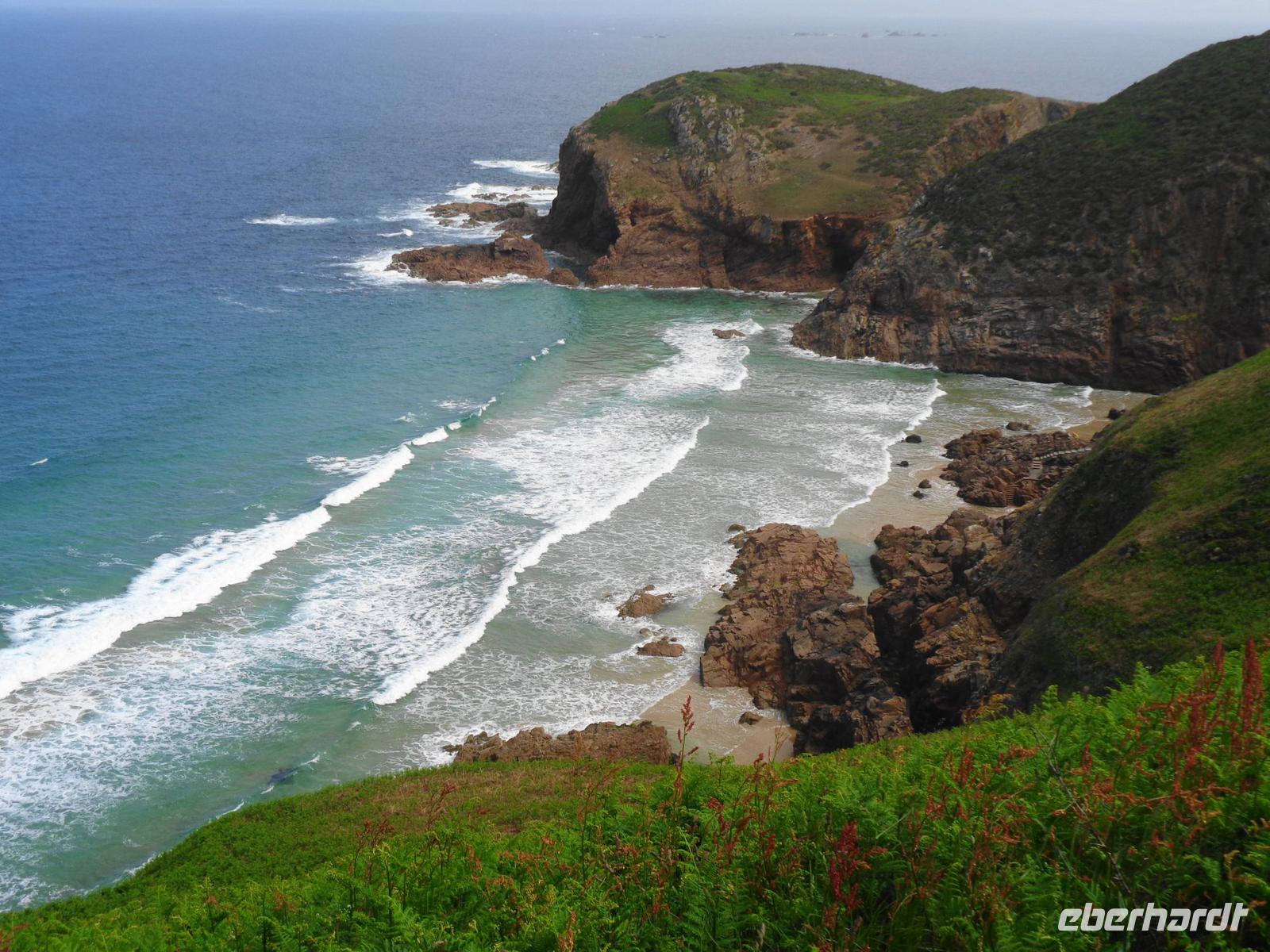 Jersey, Küstenwanderung vom Grosnez Castle zum Devil's Hole