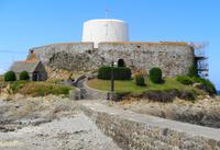 Guernsey, Fort Grey