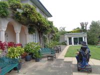 im Garten von Mrs. Lea