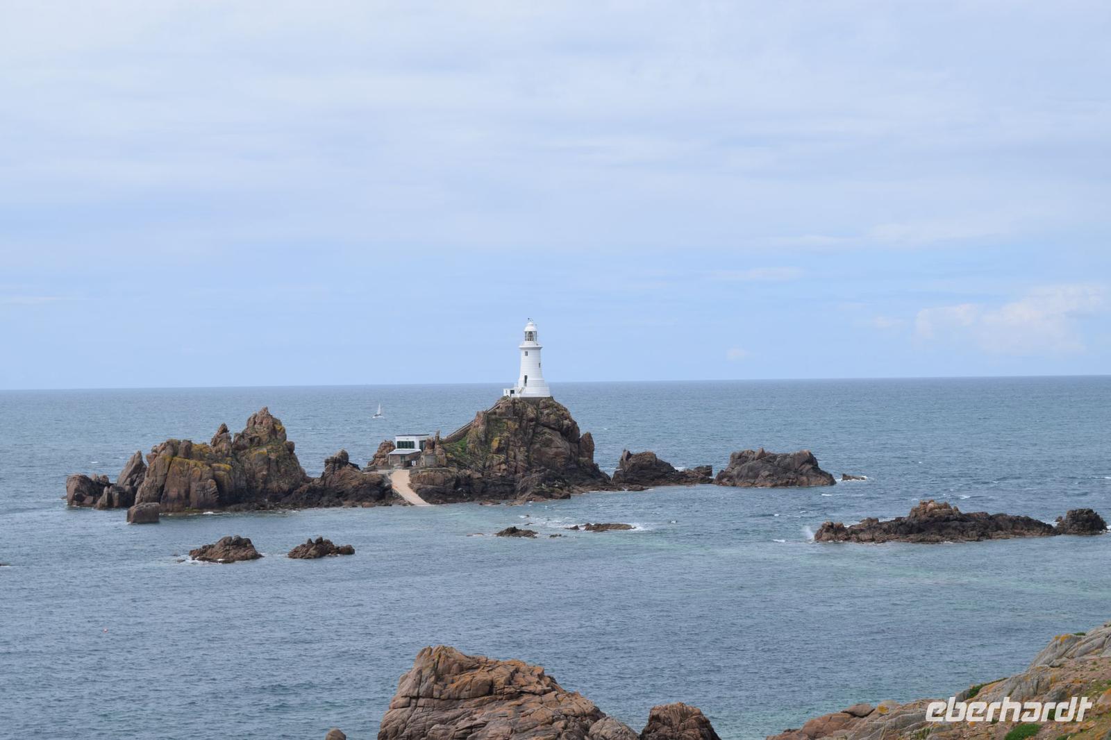 Corbiére Lighthouse im Westen der Insel Jersey