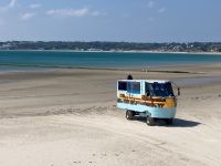 Amphibien-Fahrzeug (Fähre) zum Elizabeth Castle, St. Helier