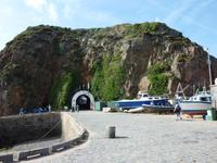 Wanderung auf Sark zurück zum Hafen